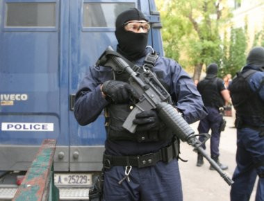 ΕΛ.ΑΣ: Φόβοι για νέα χτυπήματα μετά την ανακάλυψη 8 νέων «τρομοφακέλων»